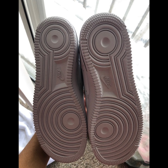 New low Top Nike•SOLD• - Picture 11 of 13